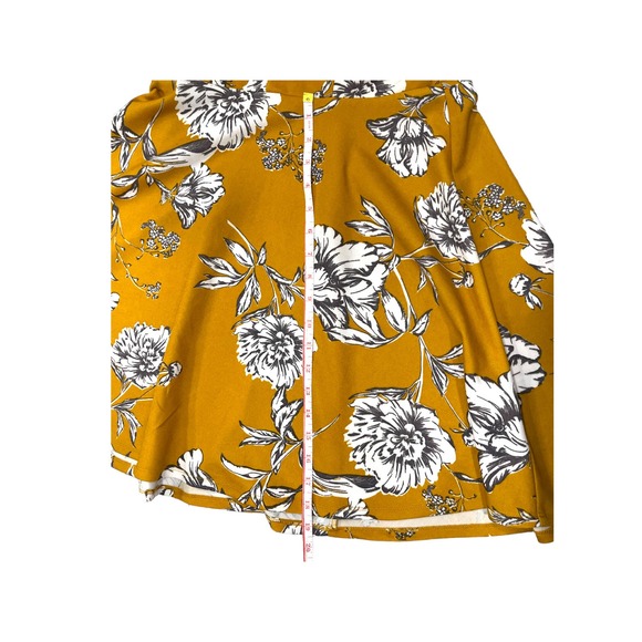 Juniors Mustard Yellow Floral Fit and Flare Mini Sundress Size 13 - Picture 8 of 8